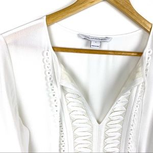 Diane Von Furstenberg White Textured Tunic V-Neck Long Sleeve Shirt